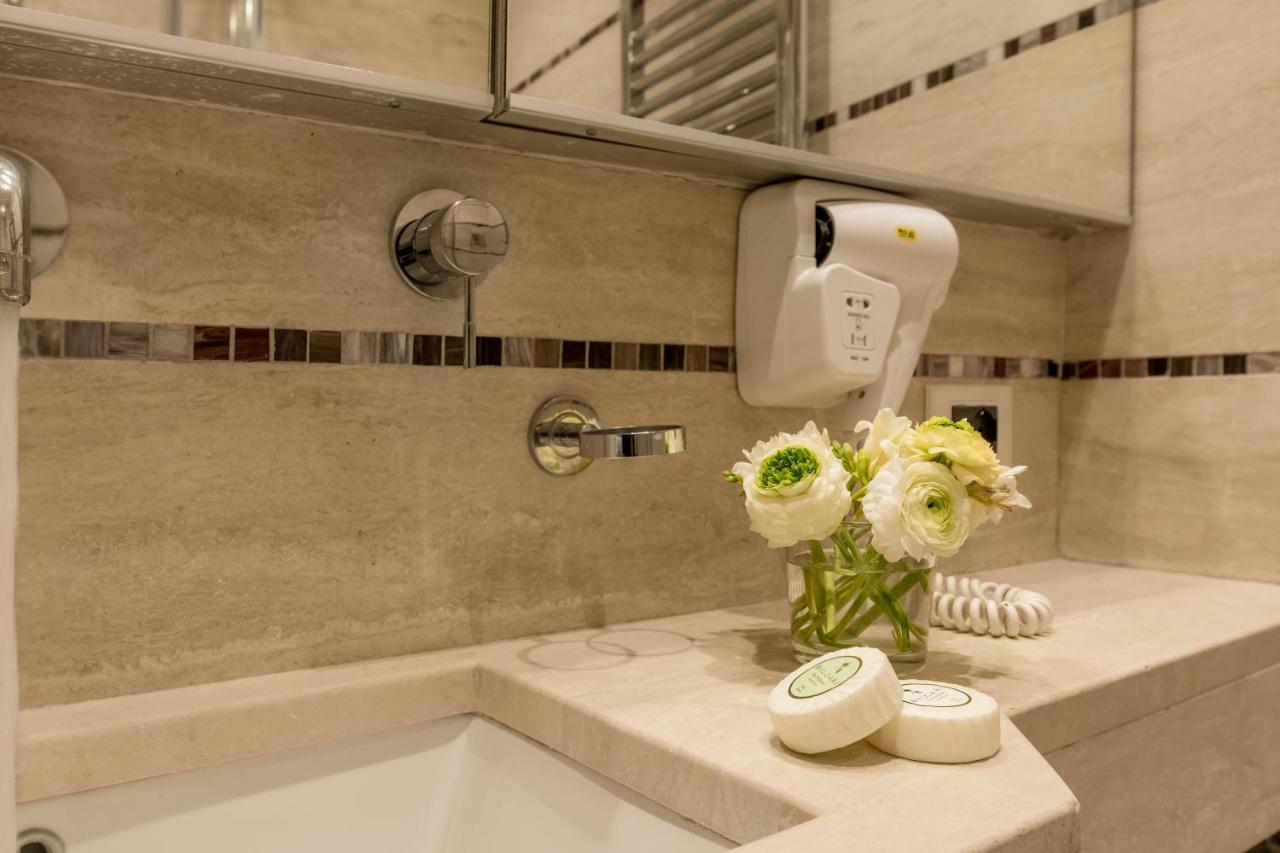 Residenza Zanardelli Bed & Breakfast Roma Dış mekan fotoğraf